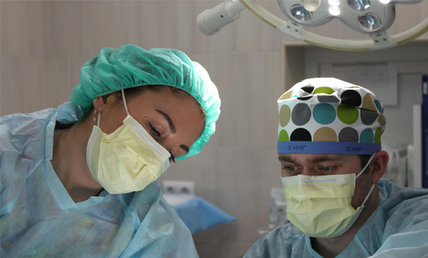 Características clave de las grapadoras quirúrgicas abiertas para un cierre confiable de la herida